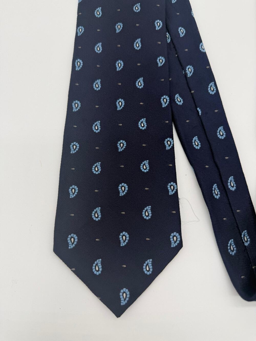 Brooks Brothers 346 Men's Pure Silk Tie Blue Floral Paisley Design USA Made